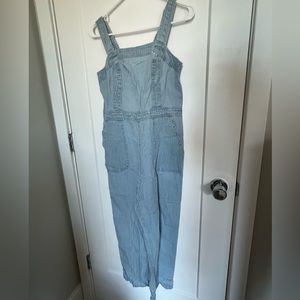 Jean jumpsuit. 100% cotton size small
